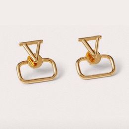 Womens Elegant Gold Earring Premium Stud Earring Luxury Simplicity Design Lady Gift Earrings Fashion Designers Jewellery