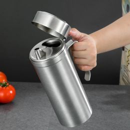 Stainless Steel Leak-Proof Oil Philtre Strainer Soy Vinegar Pot Kitchen Seasoning Bottle Container Oilers Storage Cooking Tools 240220
