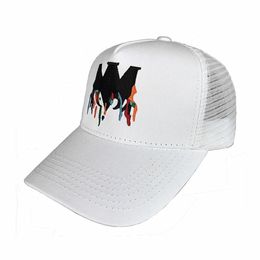 Erkekler tasarımcı beyzbol şapka kadın moda lüks snapback golf topu kapağı mektup nakış yaz spor güneş koruma beyaz yüksek kaliteli kamyoncu şapkası