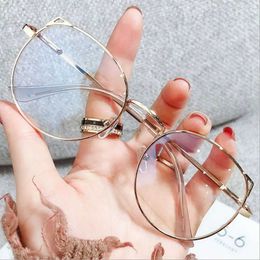 Eyeglass Frame Trendy Office Anti Blue Light Glasses for Women Cute Cat Ears Eyewear Blue Rays Blocking Eyewear Classic Metal Frame Eyeglasses