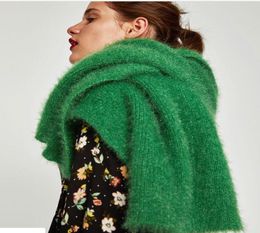 2020 Autumn and winter new scarf Classic pure green wool knit women039s shawl warm fashion scarf scarf1027034