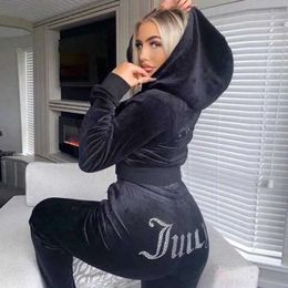 2024 Women's Two Piece Winter Coutoure 2-piece Set Tracksuit Suit Women Veet Juicy Sweatshirt and Pants with Diamonds Ropa Mujer 555ttt