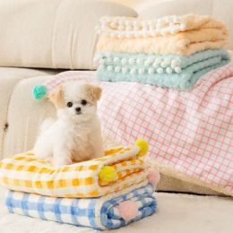 Mats Winter Warm Pet Mat Dog Bed Thicken Puppy Sleeping Mat Kitty Pad Soft Fleece Cat Dog Bed Cute Pet Blanket for Small Large Dogs