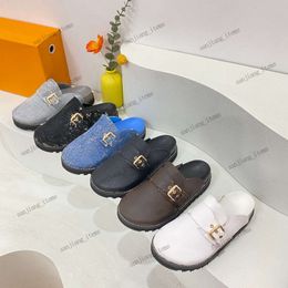 NEW Cosy Line Slippers Women Men's Embossed Denim Leather Easyline Mules Closed Toe Sabot Clogs Half Slides 2024 Paris Fashion Buckle Flats Fur Lining Suede Sandals