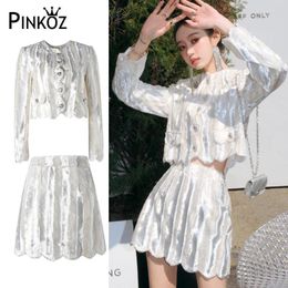 Work Dresses Pinkoz Runway Designer Women Two Pieces Set White Luxury Single Breasted Buttons Jacket Autumn Winter Tops Mini Skirts Suit