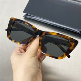 Fashion sunglasses for women cat eye sunglasses summer outdoor Polarised occhiali da sole shades sun proof 276 Mica mens sun glasses hiphop leopard print PJ020 B4