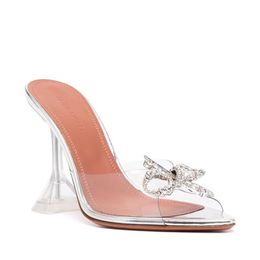 Amina Muaddi Womens sandals leather sole designer high heels 10cm crystal bow diamond chain decoration banquet women green silk wedding sexy formal shoes XOXO