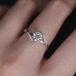 Cluster Rings Daisini Perfect White D Color GRA Moissanite Diamond 925 Sterling Silver Spiral Wedding Engagement Ring Gift For Women