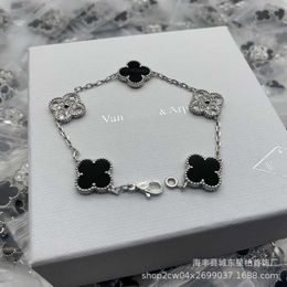 Designer Jewellery Luxury Bracelet Link Chain Vanca Red Live Typeless Printing Exclusive Black White Panda Lucky Four Leaf Grass Five Flower Bracelet