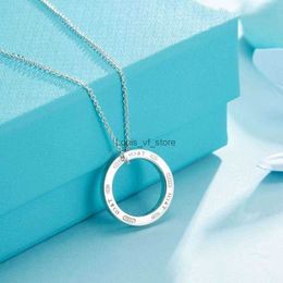 Pendant Necklaces Popular S Necklace Series Light Fashion Charm Womens Clavicle Chain Memory Ordinary Gift Box E6cr eries H24227