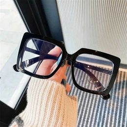 Eyeglass Frame High-definition Anti Blue Light Glasses for Women Men Trendy Big Frame Office Computer Goggles Fashion Blue Ray Blocking Eyewear