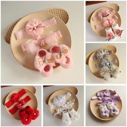 Hair Accessories 3Pcs/Set Lace Flower Baby Girl Headband Socks Set Crown Bows Born Band Foot Po Props For