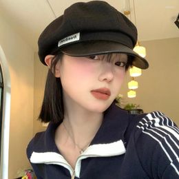 Berets Black PU Leather Brim For Women Retro British Style Autumn Versatile Painter Cap Showing Face Small Octagonal Navy Hats