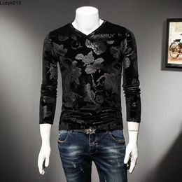 New Spring and Autumn Mens Tops Long-sleeved T-shirts Golden Velvet V-neck Youth Korean-style Slim Bottoming Shirts Trend Casual Flower