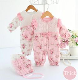 Cute Newborn Baby Girls Romper Winter Baby Girl Clothing Set Vintage Clothes Lace Floral Coat Toddler Layette Down Warm296J6456406