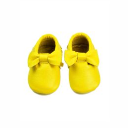 Outdoor-Schuhe aus echtem Leder in leuchtenden Farben, weiche Sohle, Quaste, Babyschuhe, Mokassins, Slip-On-Schuhe mit Knoten und Schleife, Größe 024, Monat