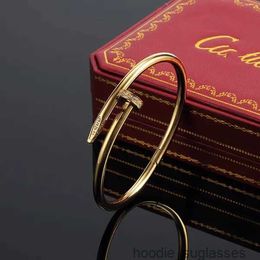 Nail Bracelet Designer Bracelets Luxury Jewelry for Women Fashion Bangle Steel Alloy Gold-plated Craft Never Fade Not Allergic Wholesale Car Large Clou Gift Agsbr