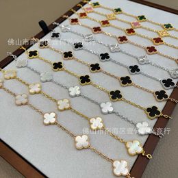 Designer Jewellery Luxury Bracelet Link Chain Vanca Four Leaf Clover Bracelet v Gold Version Five Flower Shell Buckle Colour Preservation Live