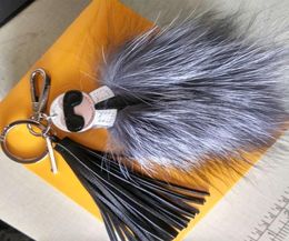 y Karl Genuine Raccoon Fur Pompom Bag Bugs Charm Keychain Plush Key Ring Leather Tassel Pompom8535268