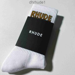 Rhude men sock Luxury fashion antibacterial deodorant sports socks Breathable wicking knitted cotton socks Popular high quality with letter white black soft G6IL