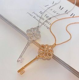 Latest Master Made Women's Necklace with Chinese Knot Key Pendant Length 4.4cm with Diamond Decorative Chain Length 45cm Beautiful and Sexy Sparkling