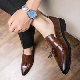 Casual Shoes Pointed Leather Men Driving Designer Brown Black Loafers Mens Moccasins Italian Wedding Dress Tasse