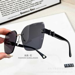 Original 1to1 Home H 2024 new sunglasses Fashion high-end luxury style Crystal cut edge Tiktok Best choice for live broadcast YWW3