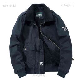 2024 New Mens Military Jacket Brand Fleece Lined Bomber Jacket Male Pilot Flight Winter Zipper Coats Fur Collar Thermal Outwear Y1109