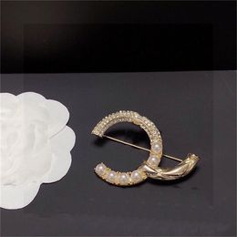 20 Style Designer Brooch Brand C-Letter Pins Brooches Women C Luxury Logo Elegant Wedding Party Jewerlry Accessories Cclies Gifts 453433