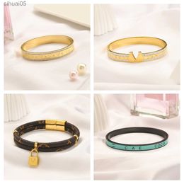 Bracelets Bracelets Women Europe America Fashion Style Luxury Designer Bracelet Crystal Stainless Steel Wedding Perfect Love 240228