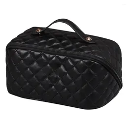 Cosmetic Bags Quilted Bag Fashion PU Leather Makeup Case Pouch Zipper For Gym Fitness