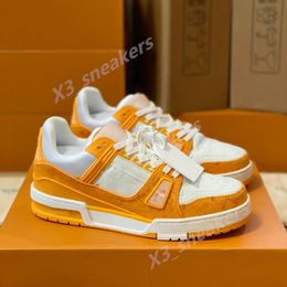 hot Casual shoes Travel leather Elastic Ace sneaker fashion lady Flat designer Running Trainers Letters woman shoe platform men gym sneakers k8