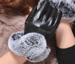 2018 Fashion Warm Winter Gloves Female Leather Gloves Rabbit Fur Wrist Mittens Women039s Warm Gloves Luxury Design Guantes Mitt5577742