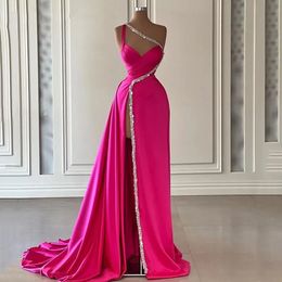 2024 Fuchsia Side Split Evening Dress Fashion One Shoulder Sequined Beading Crystal Floor Length Prom Party Gowns Vestidos Fiesta Robe De Soiree