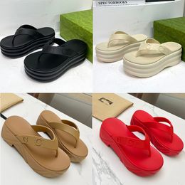 Womens Songcake Rubber Sandal Thick Bottom Slippers White Black Red Pattern Rubber Insole Flip Flops Platform Sole Slides Woman Fashion Flat Sandals