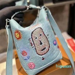 2024 designer bag the tote bag wallet crossbody bags wallet handbag solid Colour graffiti embossed classic fashion