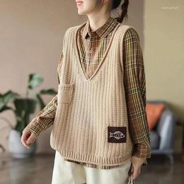 Women's Vests 2024 Women Pullover Sweater Vest Autumn Winter Loose V-neck Waistcoat Korean Retro Labeling Ladies Knitted R164