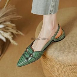Scarpe eleganti Donna sandali estivi in pelle in barila scarpe da punta con punta di piedi per le donne Spring Autunno Sandali vintage con Buckleh24228