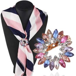 Dual Purpose Scarf Buckle Creative New Crystal Glass Brooch Clip Fashionable Women's Clothing Accessories