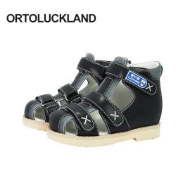 Уличные детские сандалии Ortoluckland для мальчиков, ортопедические черные прогулочные туфли для детей, очаровательная регулируемая обувь с закрытым носком для маленьких детей