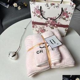 Towel Luxury Designer Bath Set With Mti Color Fashion Dormitory Bathing Absorbent And Quick Drying Beach Gift Box Drop Delivery Home Dh96D