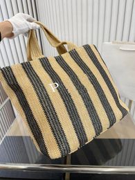 Black Designer Bag Triangle Straw Raffias Weave Shoulder Beach Bag Womens Shopper Luxury Handbag Weekend Travel Woven Duffle Bags Mens Crossbody Crochet Tote 600