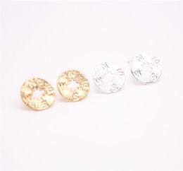 Hollow compass gold stud earrings Roundness with letter stud earrings for girls gift retail and whole mix6893655