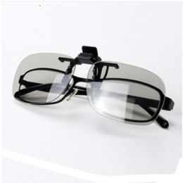 Communications Clip-on Glasses Circular Lenses Polarised Real D Cinemas for Movies Theatre Cinema Passive 3D TV