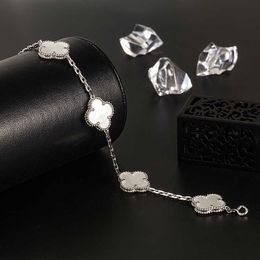 Designer Jewellery Luxury Bracelet Link Chain VanCA Fritillaria 925 Silver Jade Chalcedony Four Leaf Grass Five Flower Bracelet Silver Diamond Laser