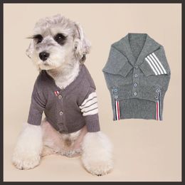 Dog Apparel Premium Quality Grey Sweater Coat Cats Cool Fashion Stylish Thick Comfortable Autumn Winter Pet Clothes Woman