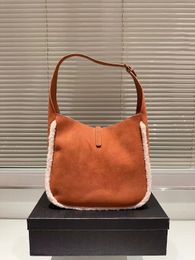 Designerbags0815 luxury Handbag Lambhair Tote Bag Pochette Sheepskin Tote Bags Women Travel Shoulder Purse Shopping Bag Lamb fur patchwork leather handbag Brown