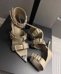 Summer Designer High Womens Heel Shoes Metal Belt Buckle Rome Sandals Stiletto Heels Fashion Evening Party Dress Shoes 6950 s