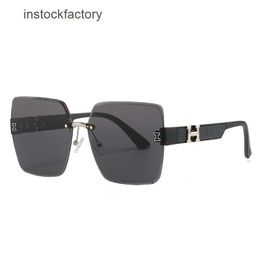 Original 1to1 New H Family Square Frameless Trimmed Sunglasses Popular on the Net Personalised Street Photo Glasses Large Frame Fashion NA78