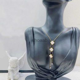 Necklaces New Designer Necklaces Women 4/Four Leaf Clover Locket Necklace Highly Chains Designer Jewellery Plated Girls 240228